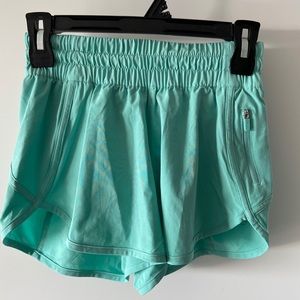 Lululemon Tracker V 4” Shorts -2 Colours